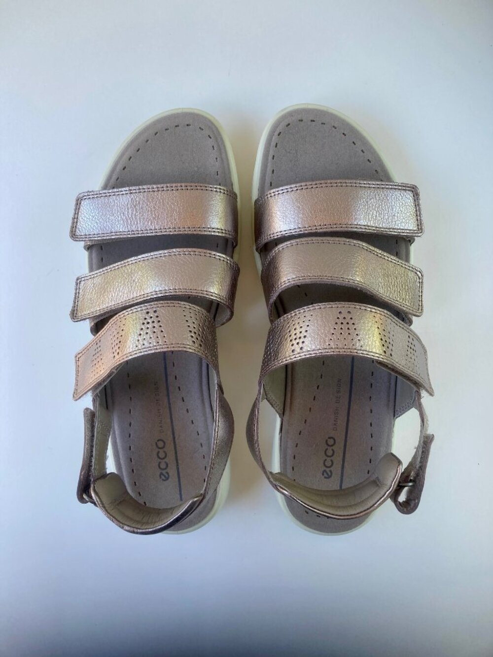 ECCO Women's Soft 5 3-Strap Sandals, Rose/Gold